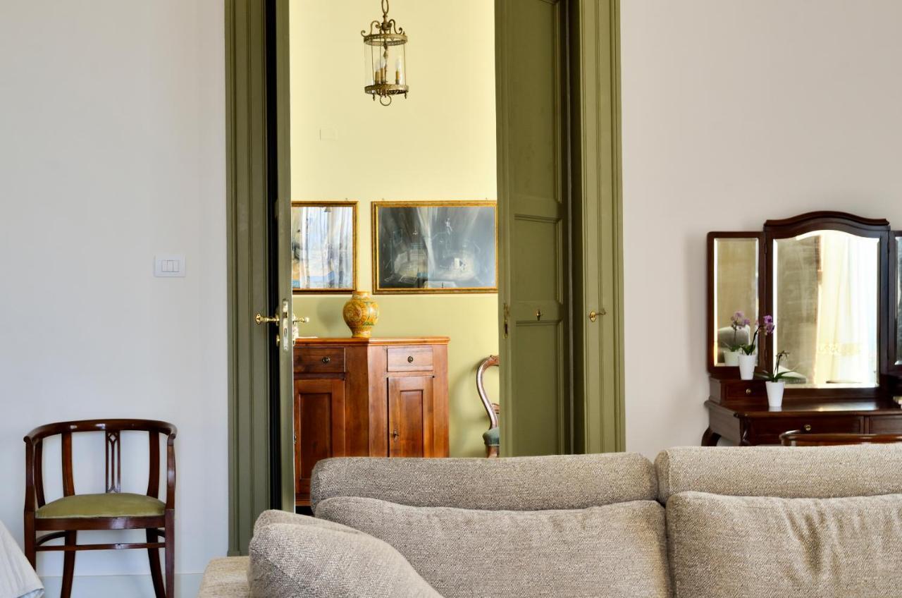 Don Giovanni Charme Apartment Катания Экстерьер фото